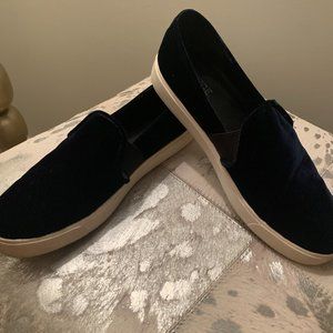 Vince Blair Velvet Slip-On Sneakers